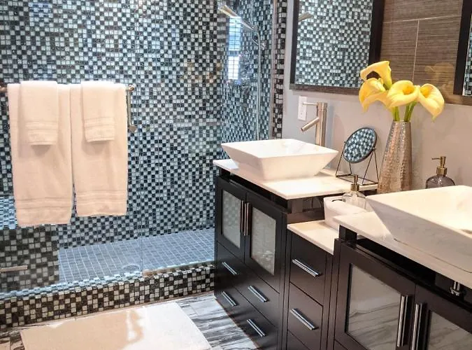 Apartment *new* Lux With Pool, Hot Tub, And Gym Scottsdale